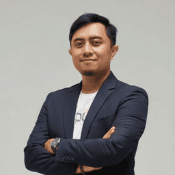 Susan Adi Putra